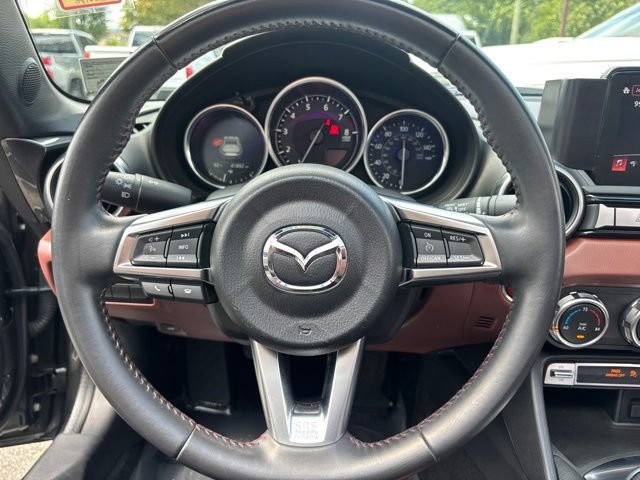 Used 2019 MAZDA MX-5 Miata RF Grand Touring w/ GT-S Package RWD image 4