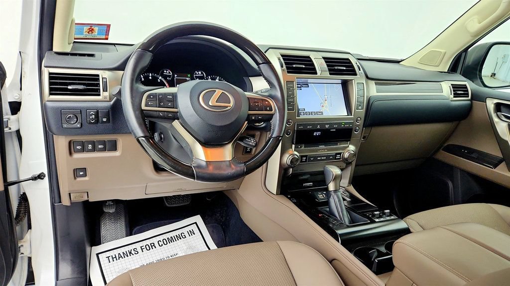 Used 2020 Lexus GX 460 Premium w/ Premium Package AWD/4WD image 13