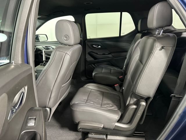 Used 2023 Chevrolet Traverse LT image 25