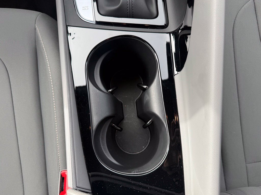 Certified 2026 Hyundai Elantra Hybrid FWD image 24