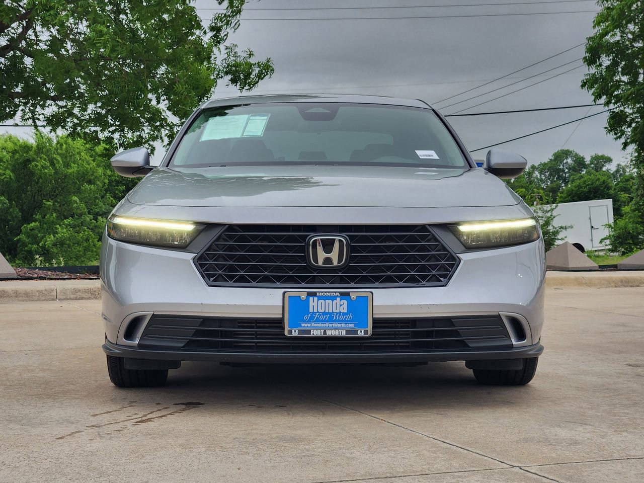 Used 2024 Honda Accord EX image 2