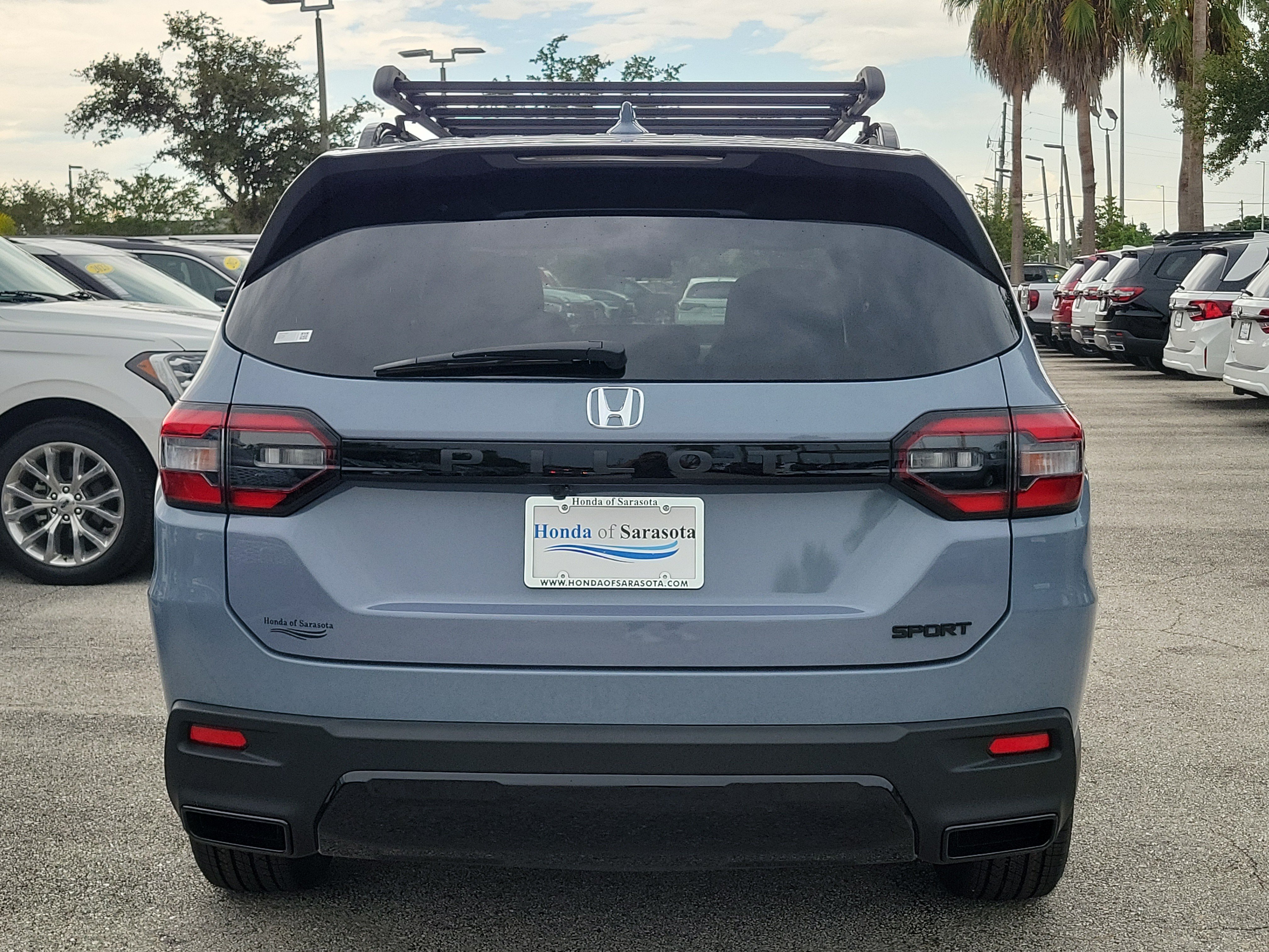 New 2026 Honda Pilot Sport image 6