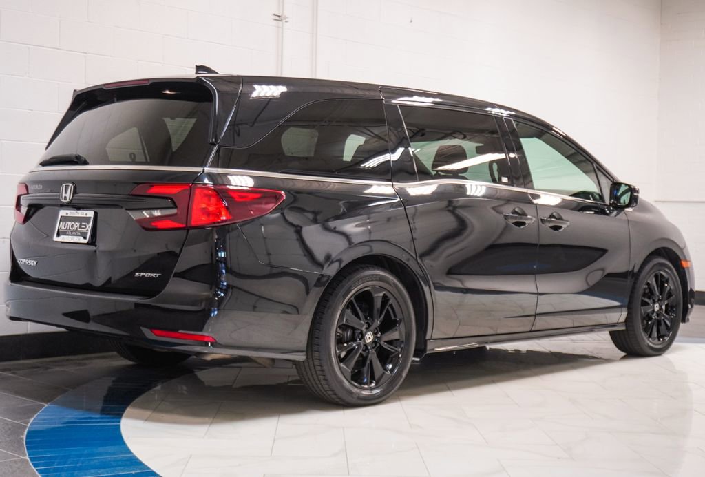Used 2023 Honda Odyssey Sport image 32