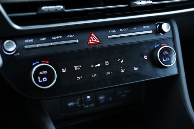 Certified 2025 Hyundai Sonata SEL image 37