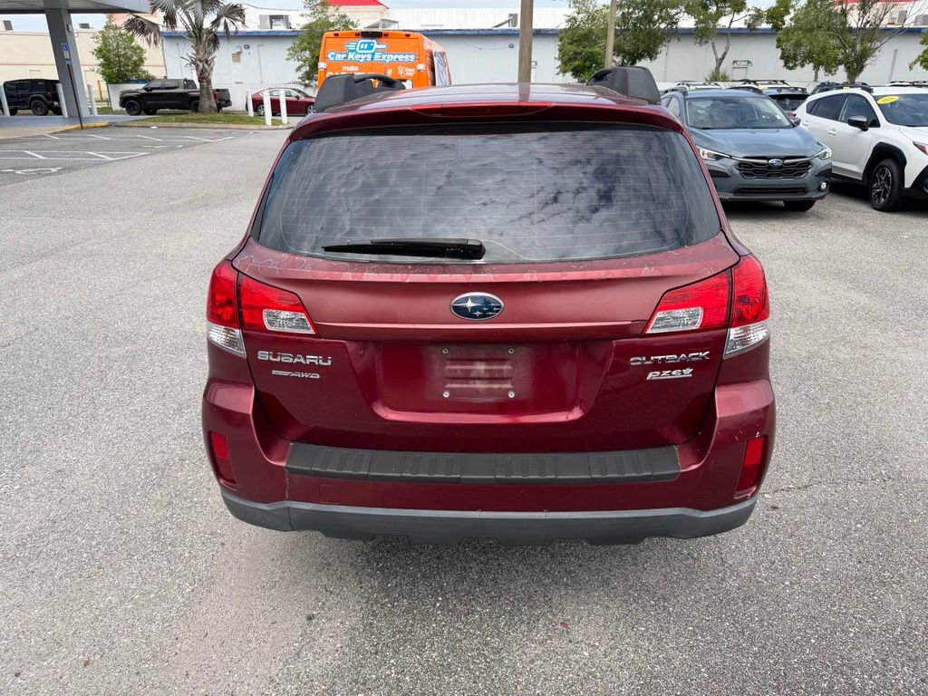 Used 2011 Subaru Outback 2.5i AWD/4WD image 6