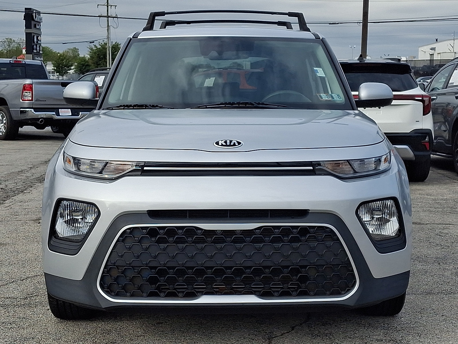 Used 2020 Kia Soul S FWD image 2