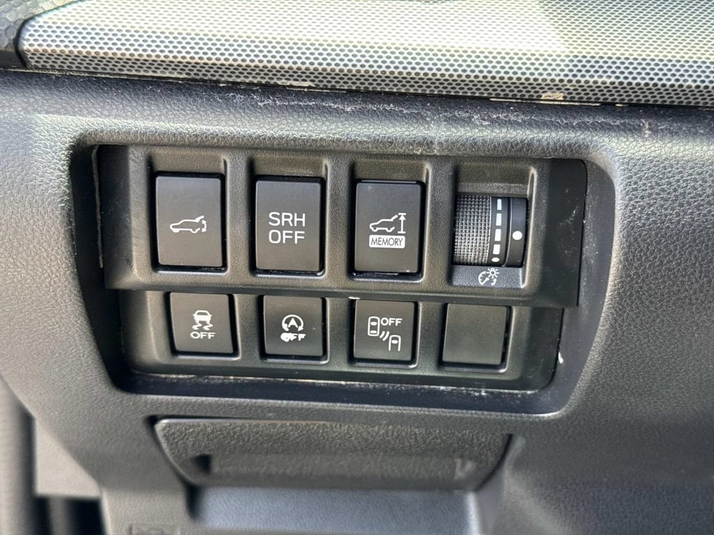 Used 2020 Subaru Forester Limited AWD/4WD image 47