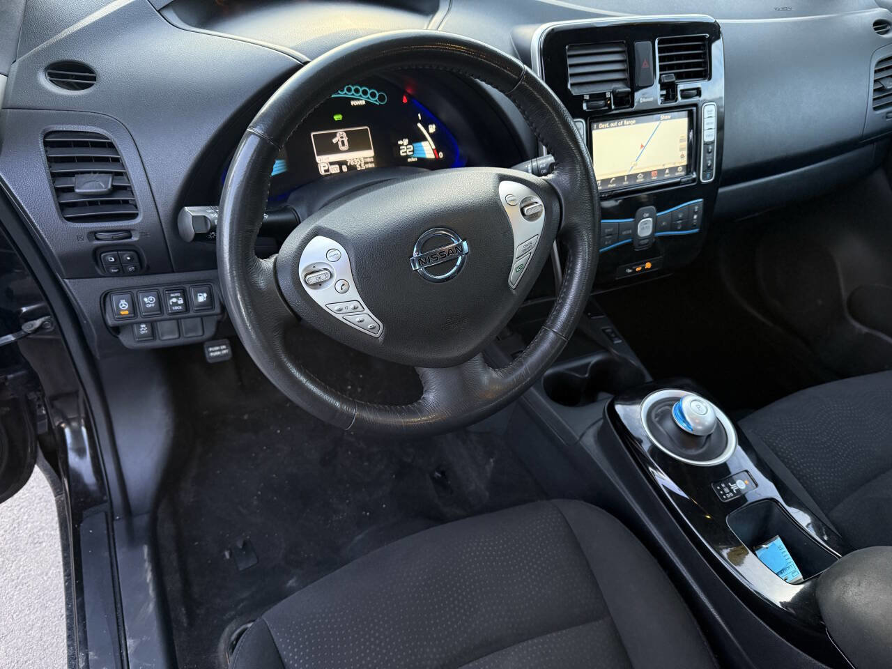 Used 2017 Nissan Leaf SV image 13