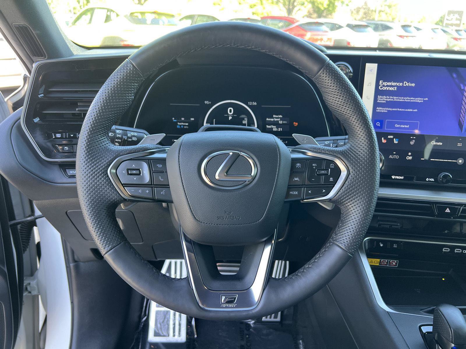 Used 2024 Lexus TX 500h AWD w/ Technology Package image 33