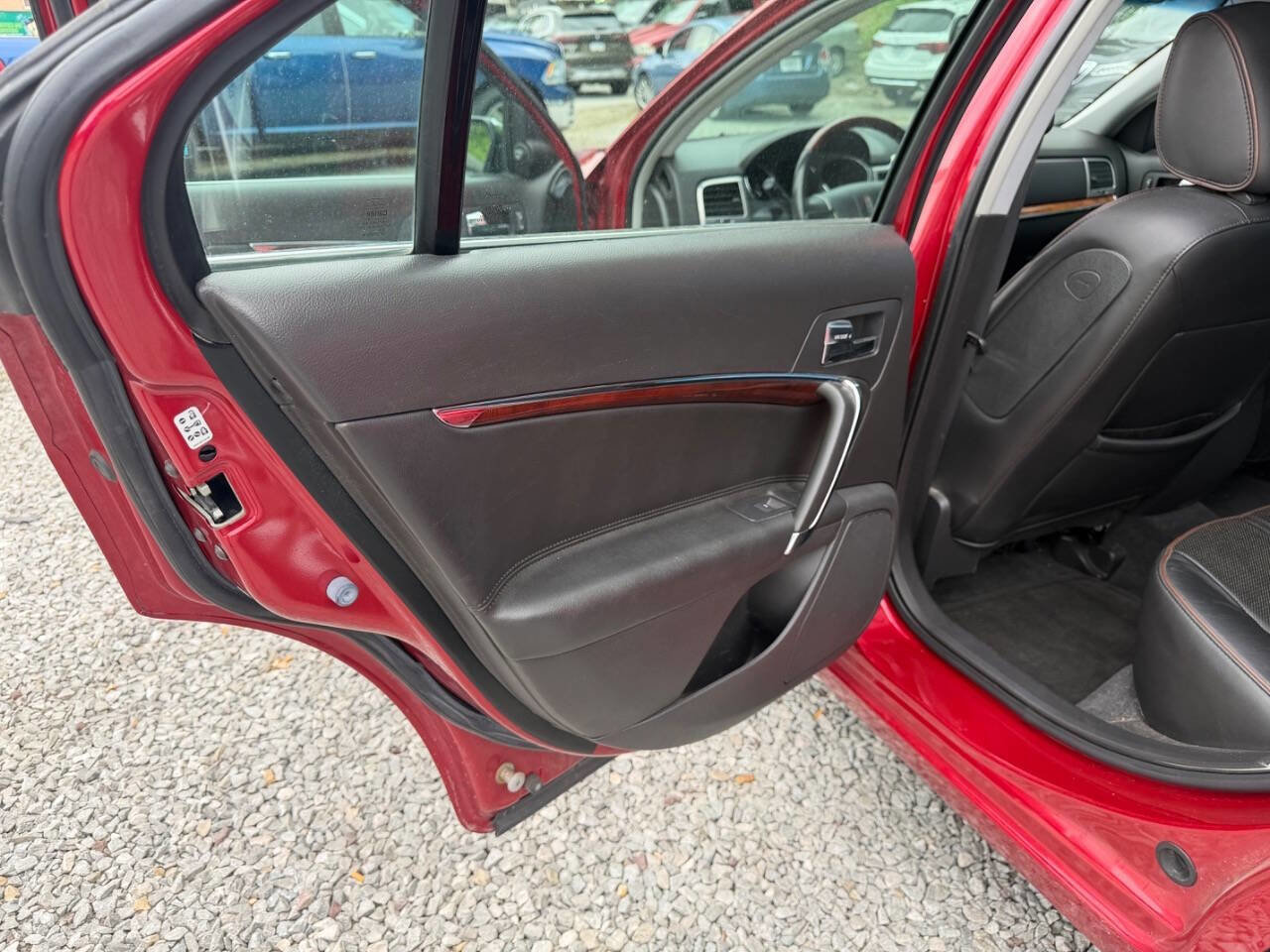 Used 2010 Lincoln MKZ FWD image 13