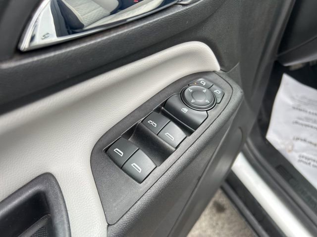 Used 2019 Chevrolet Equinox LS w/ LS Convenience Package AWD/4WD image 13