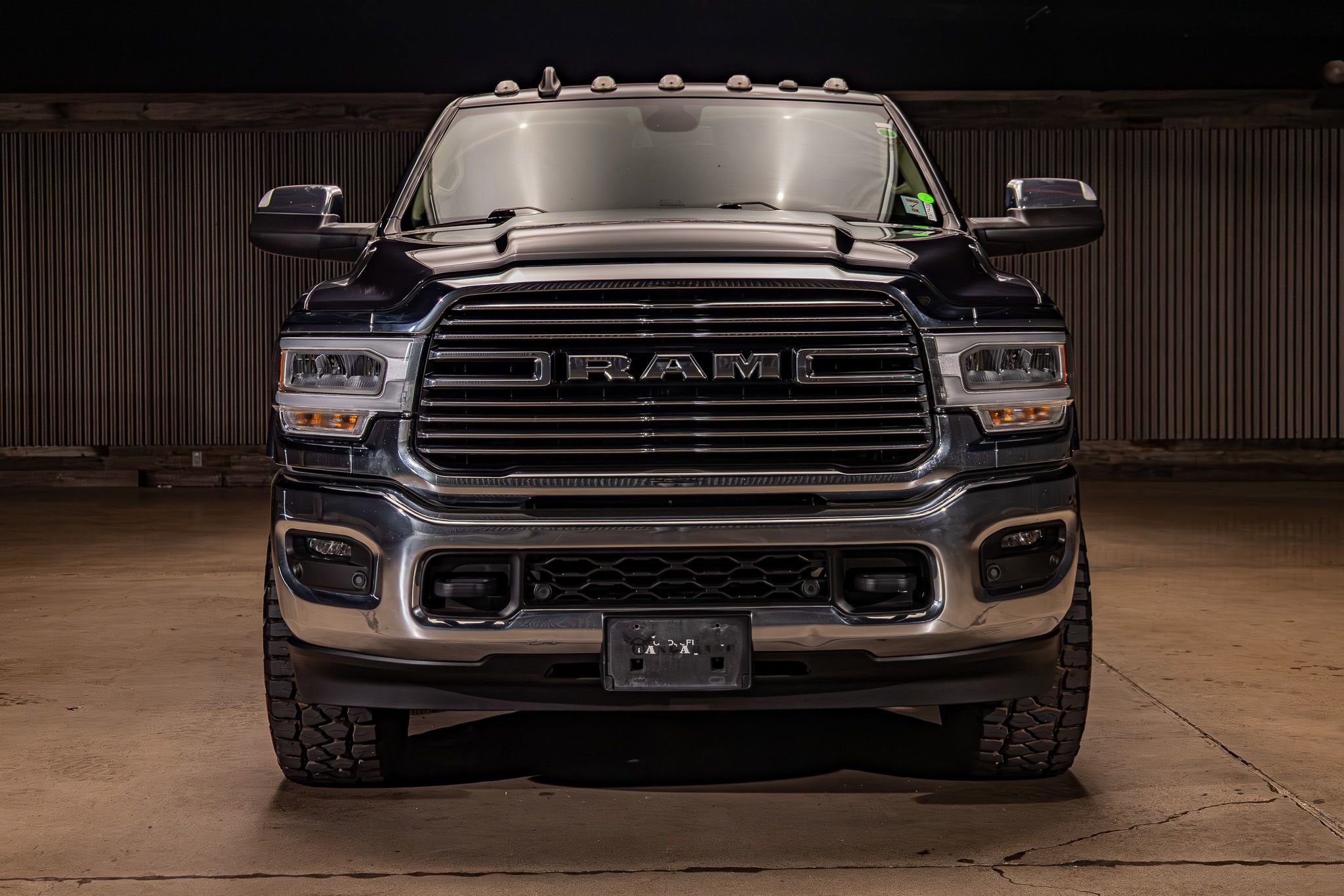 Used 2021 RAM 2500 Laramie AWD/4WD image 2