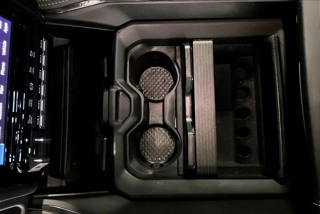 Used 2024 RAM 3500 Limited image 17