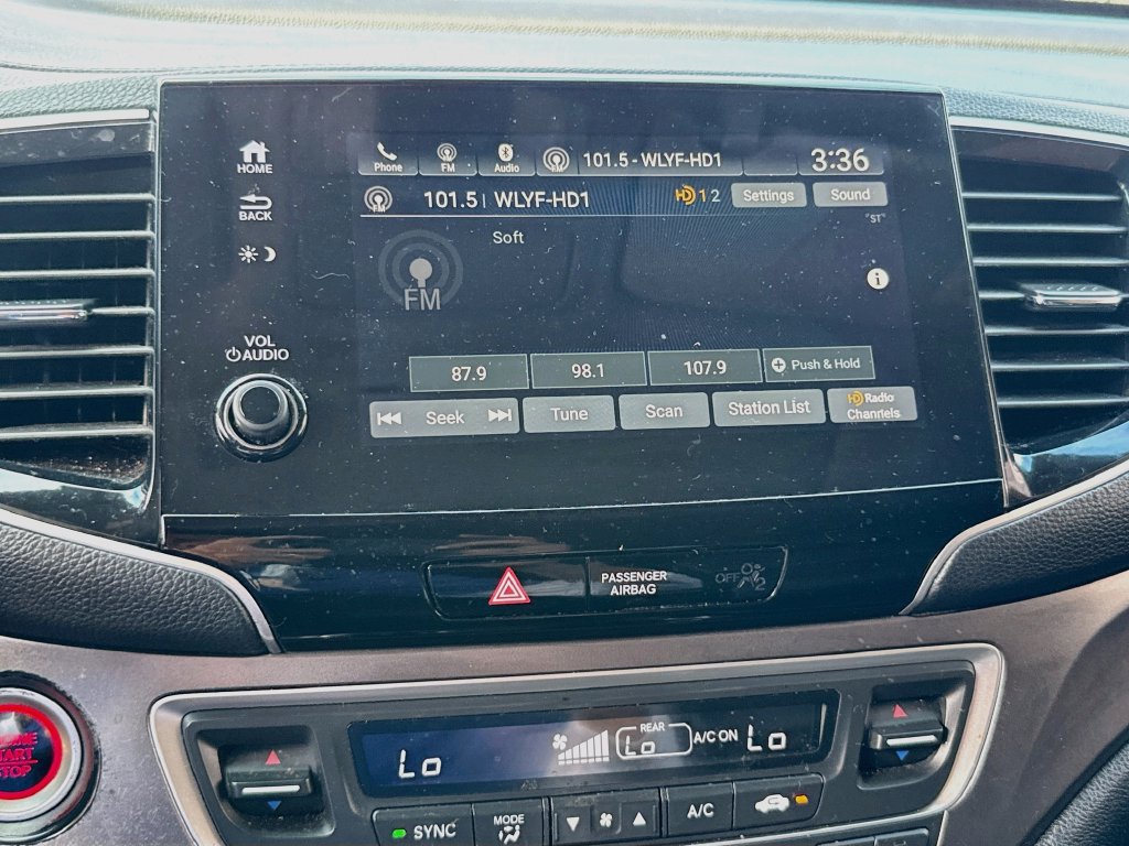 Used 2021 Honda Pilot Special Edition image 14
