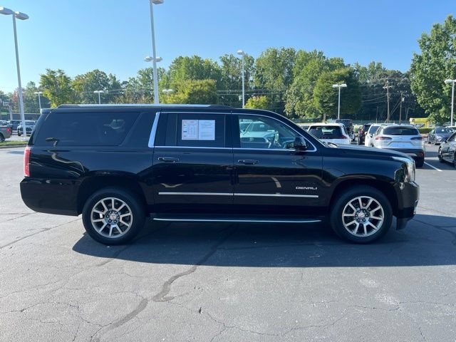 Used 2017 GMC Yukon XL Denali AWD/4WD image 5