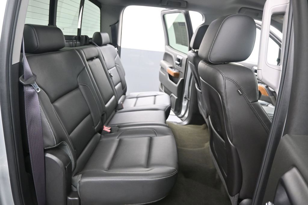 Used 2015 Chevrolet Silverado 1500 LTZ w/ LTZ Plus Package AWD/4WD image 32