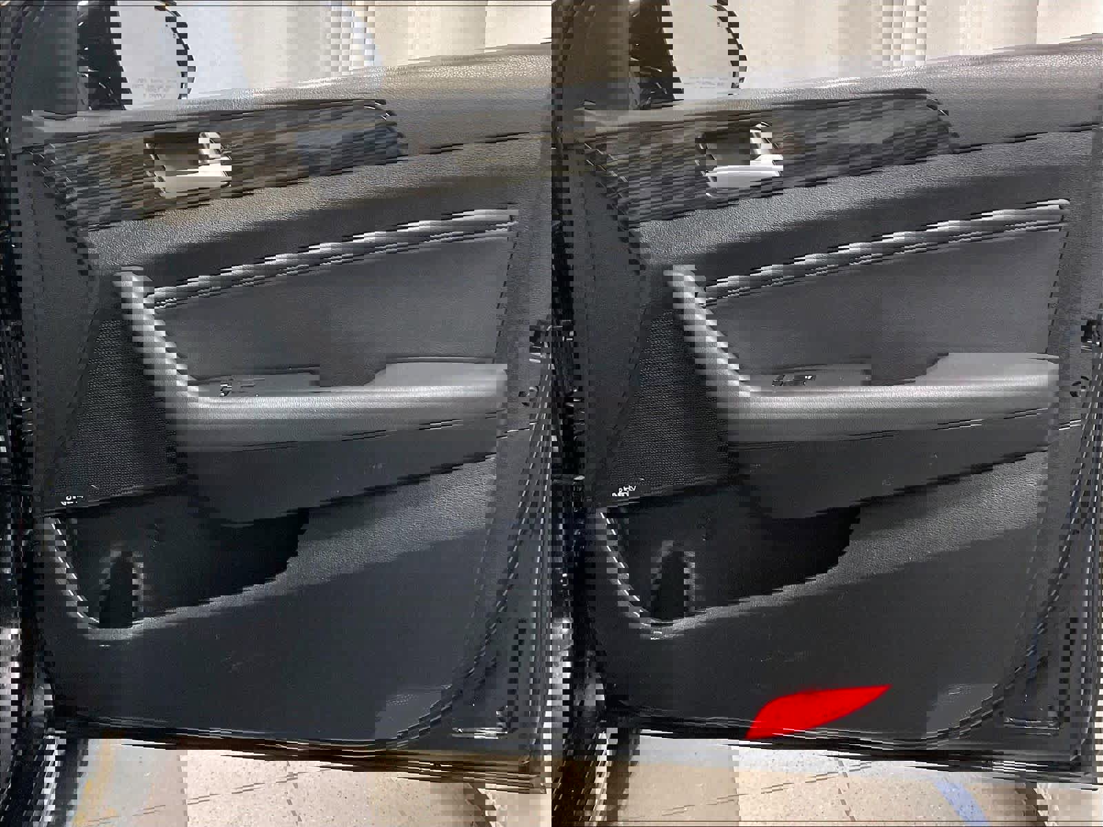 Used 2016 Hyundai Sonata Limited w/ Option Group 05 image 12