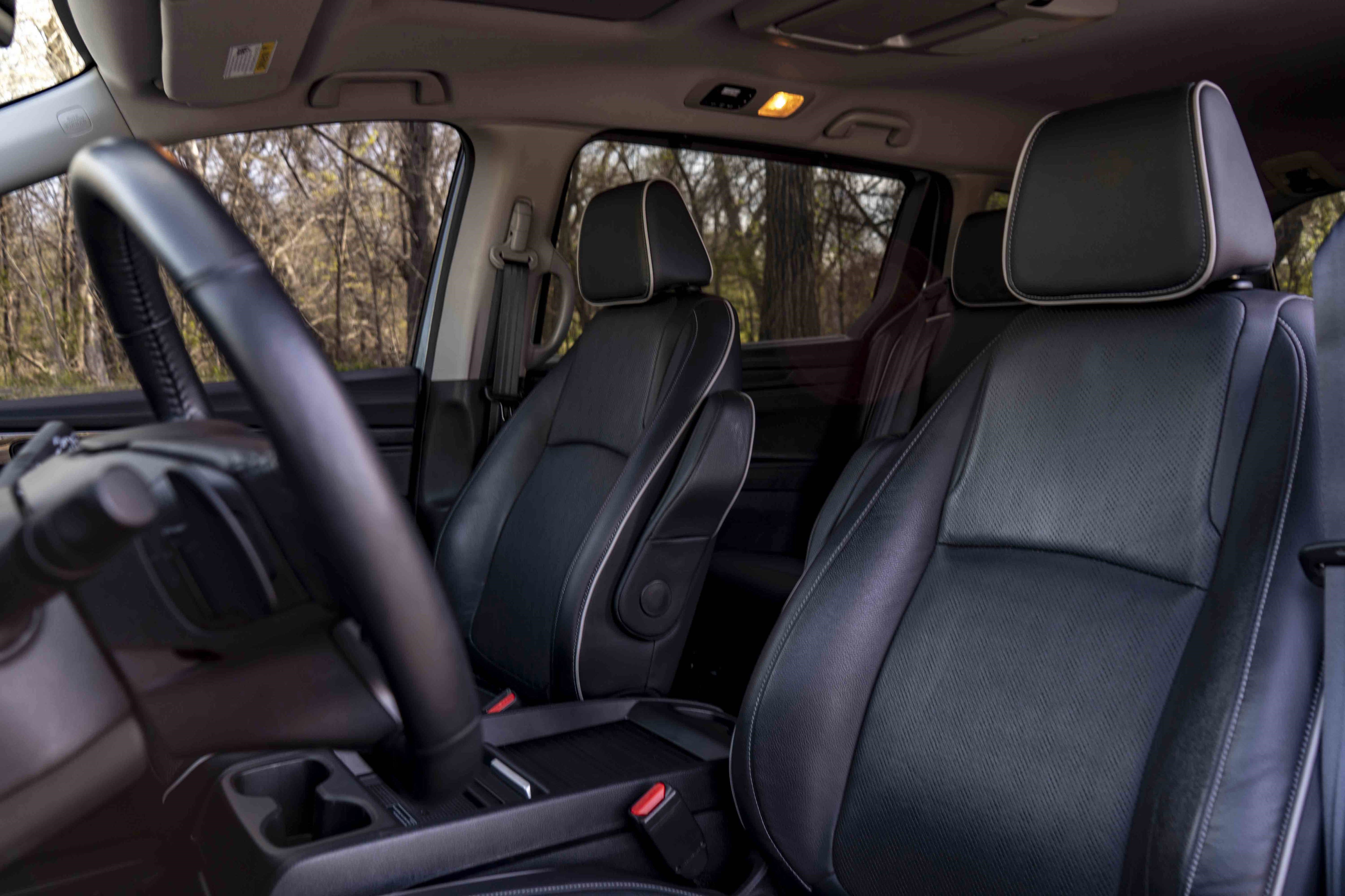 Used 2024 Honda Odyssey Elite image 17