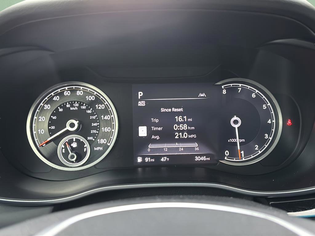 Certified 2026 Genesis G70 2.5T Prestige image 28