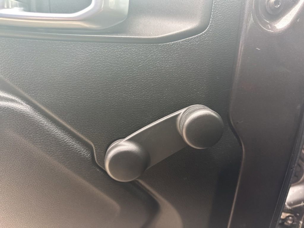 Used 2020 Jeep Wrangler Unlimited Sport image 15