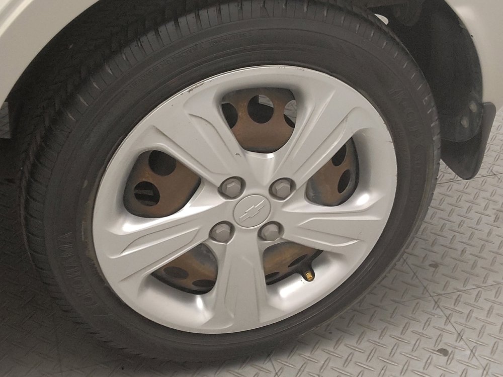 Used 2020 Chevrolet Spark LS FWD image 31