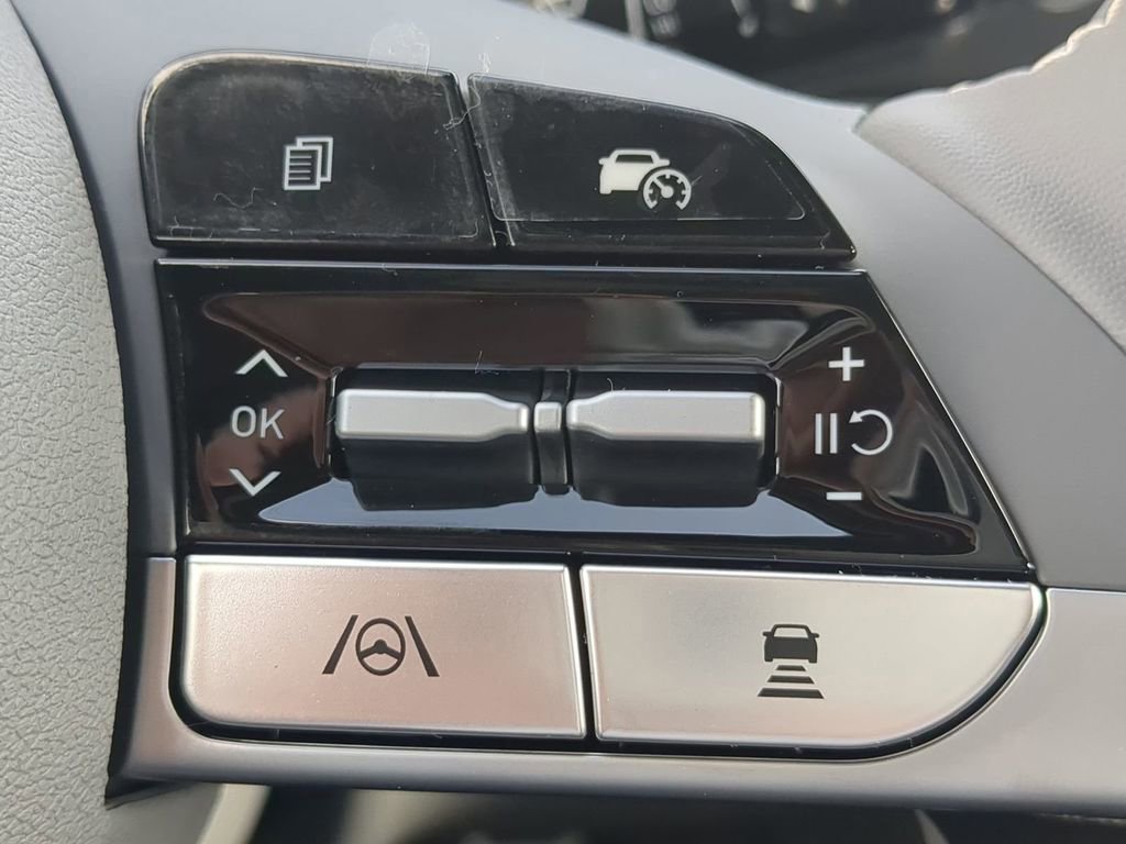 New 2026 Hyundai Elantra SEL Sport image 29