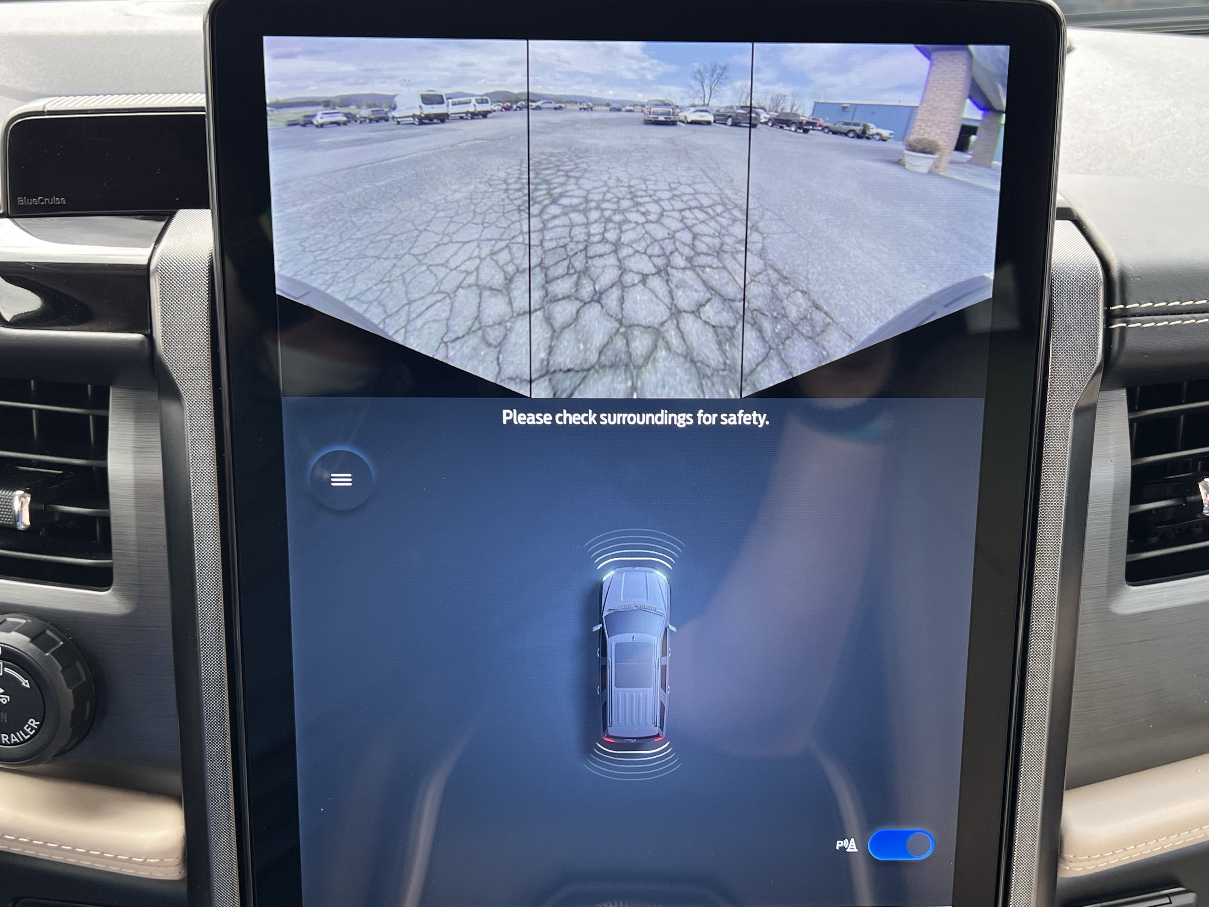 Used 2023 Ford Expedition Platinum image 37