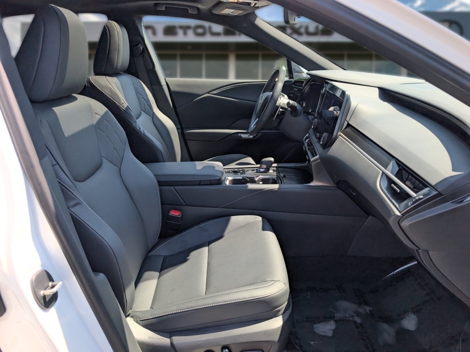 Certified 2025 Lexus RX 350h AWD/4WD image 11