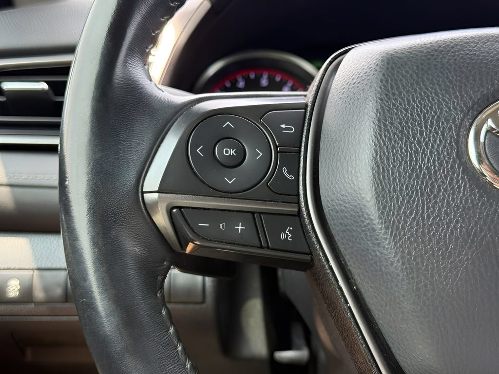 Used 2021 Toyota Camry XSE FWD image 12