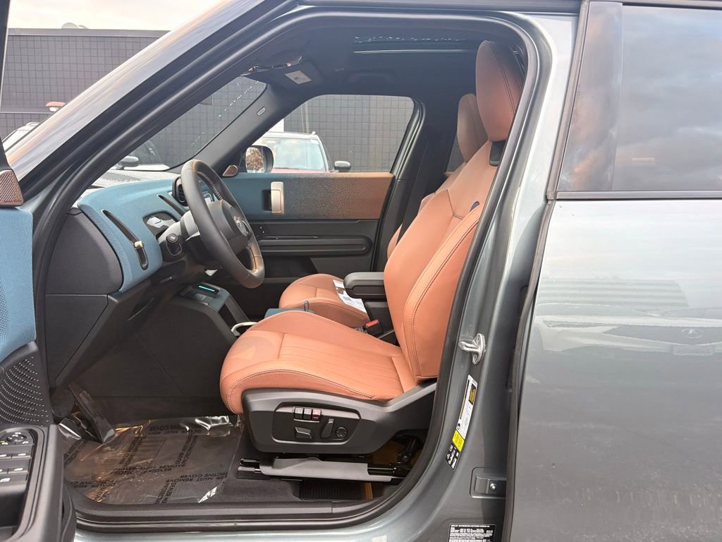 Used 2025 MINI Cooper Countryman S w/ Comfort Package Max image 29