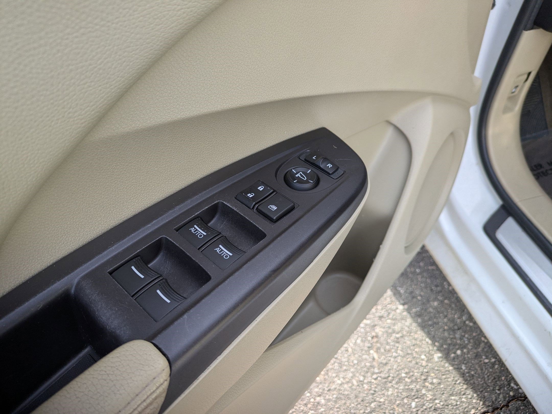 Used 2017 Acura RDX FWD image 17