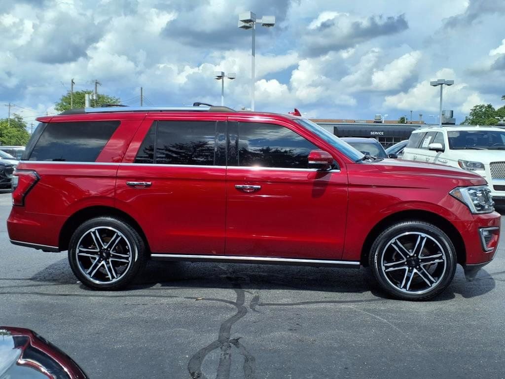 Used 2021 Ford Expedition Limited image 8