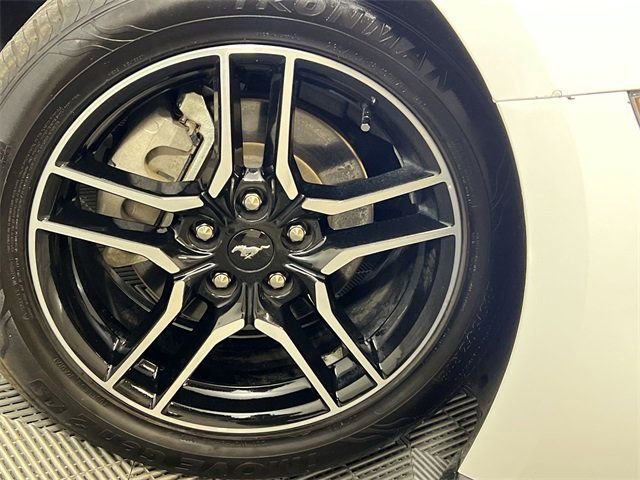 Used 2022 Ford Mustang Premium image 16