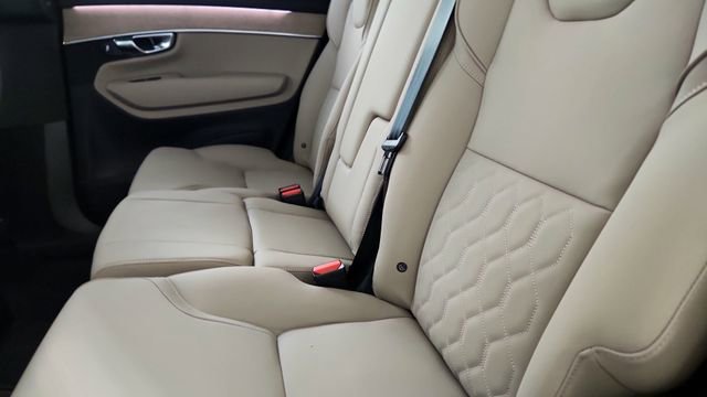 New 2026 Volvo XC90 T8 Plus w/ Protection Package Premier AWD/4WD image 29