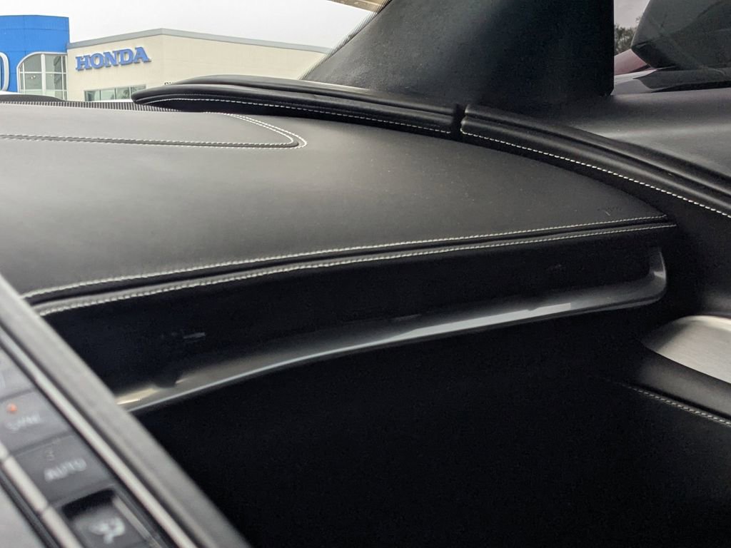 Used 2023 Chevrolet Corvette Stingray Premium Conv w/ Z51 Performance Package image 26