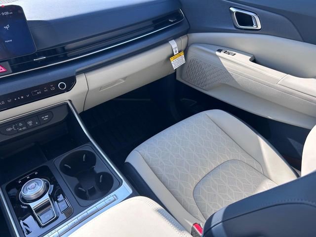 New 2026 Kia Carnival EX FWD image 16