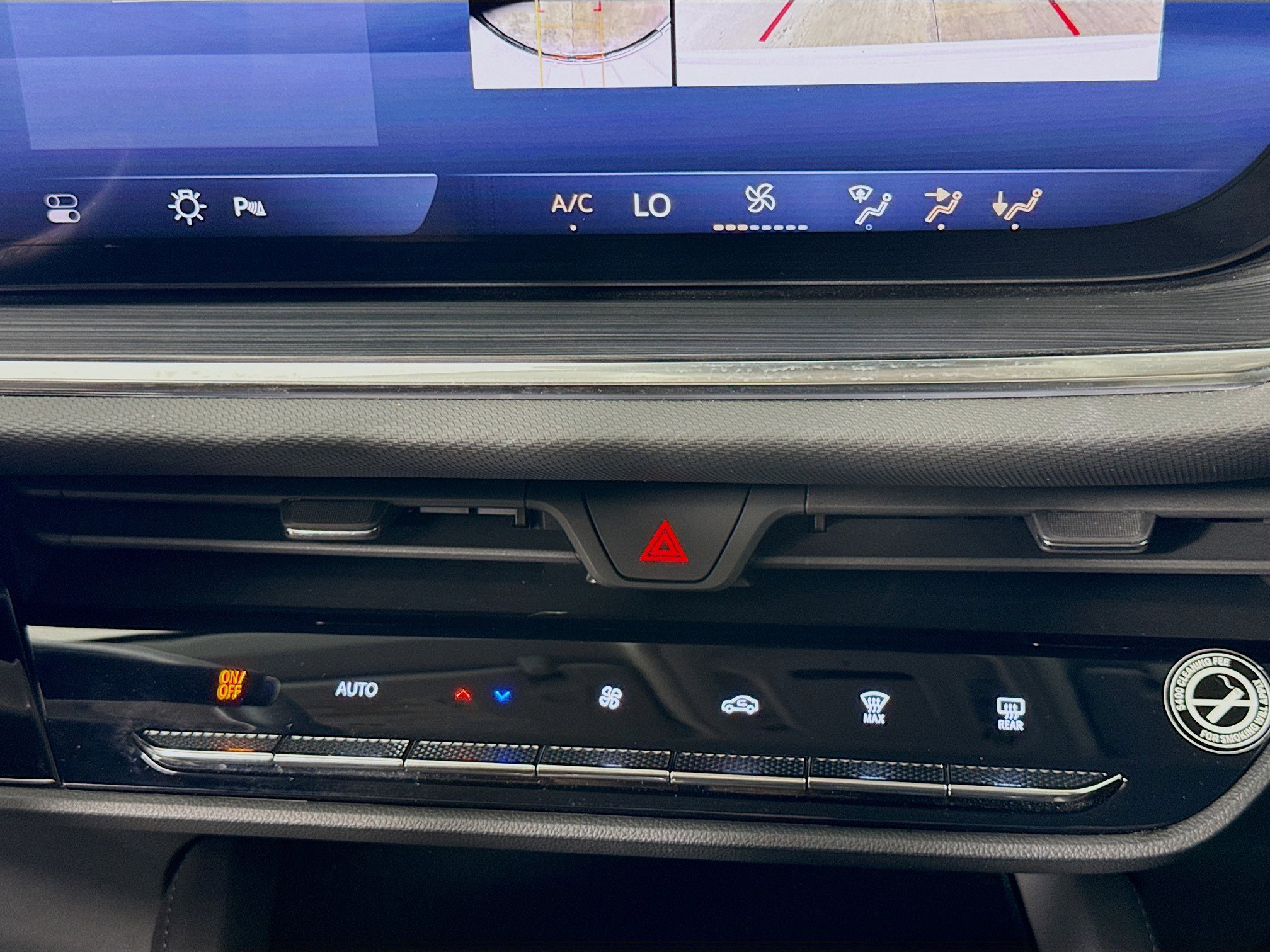 Used 2025 Buick Envision Preferred image 16