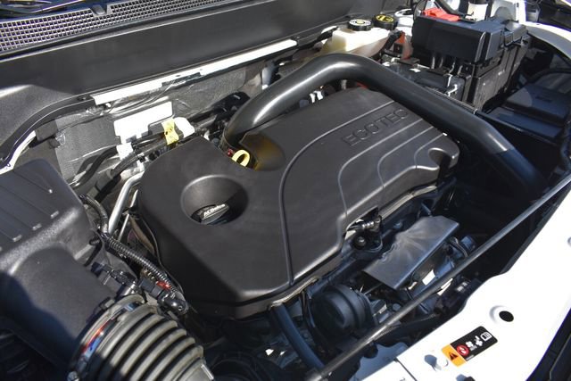 Used 2025 Chevrolet Equinox LT FWD image 32
