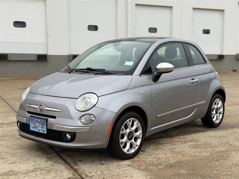 Used 2017 FIAT 500 Lounge image 3