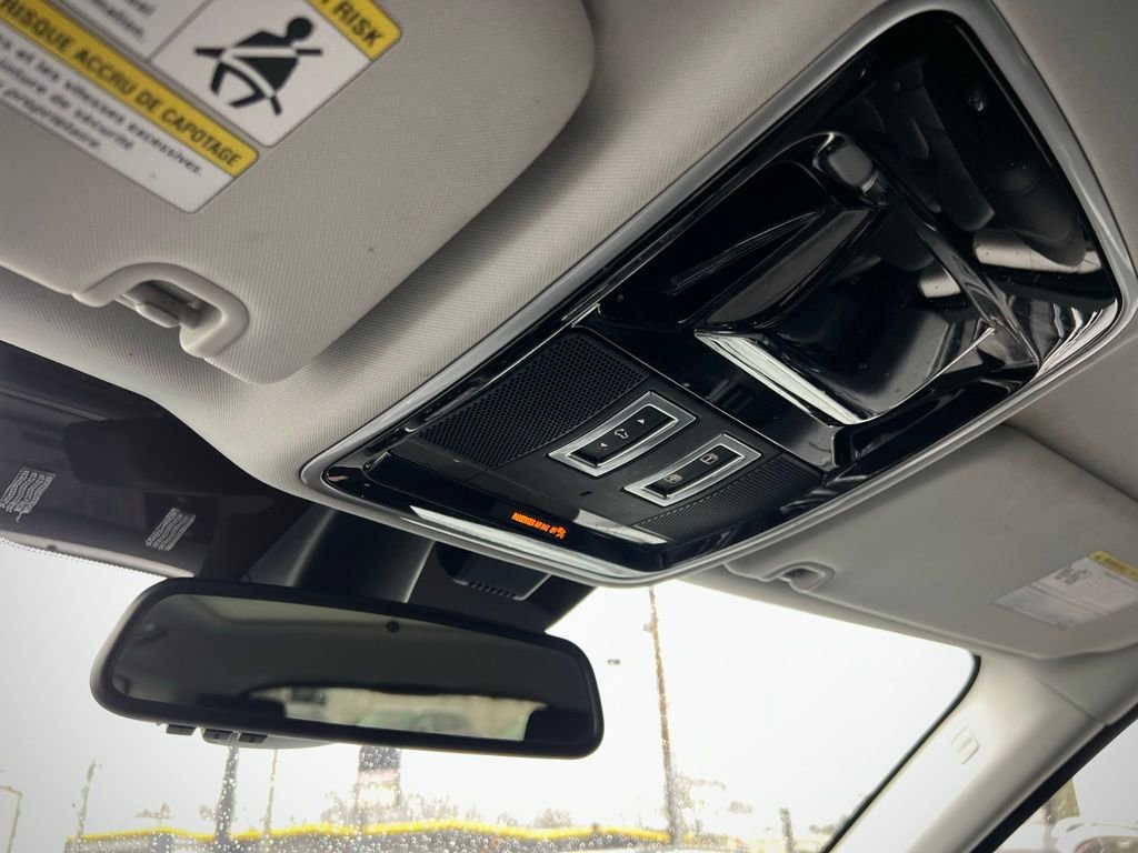 Used 2014 Land Rover Range Rover Sport HSE image 42