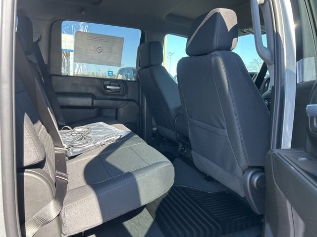 New 2026 Chevrolet Silverado 2500 Custom w/ Custom Value Package image 31