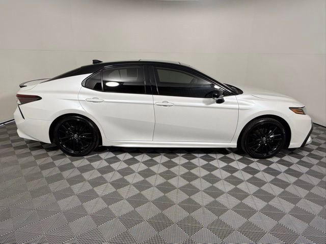Used 2024 Toyota Camry XSE image 7