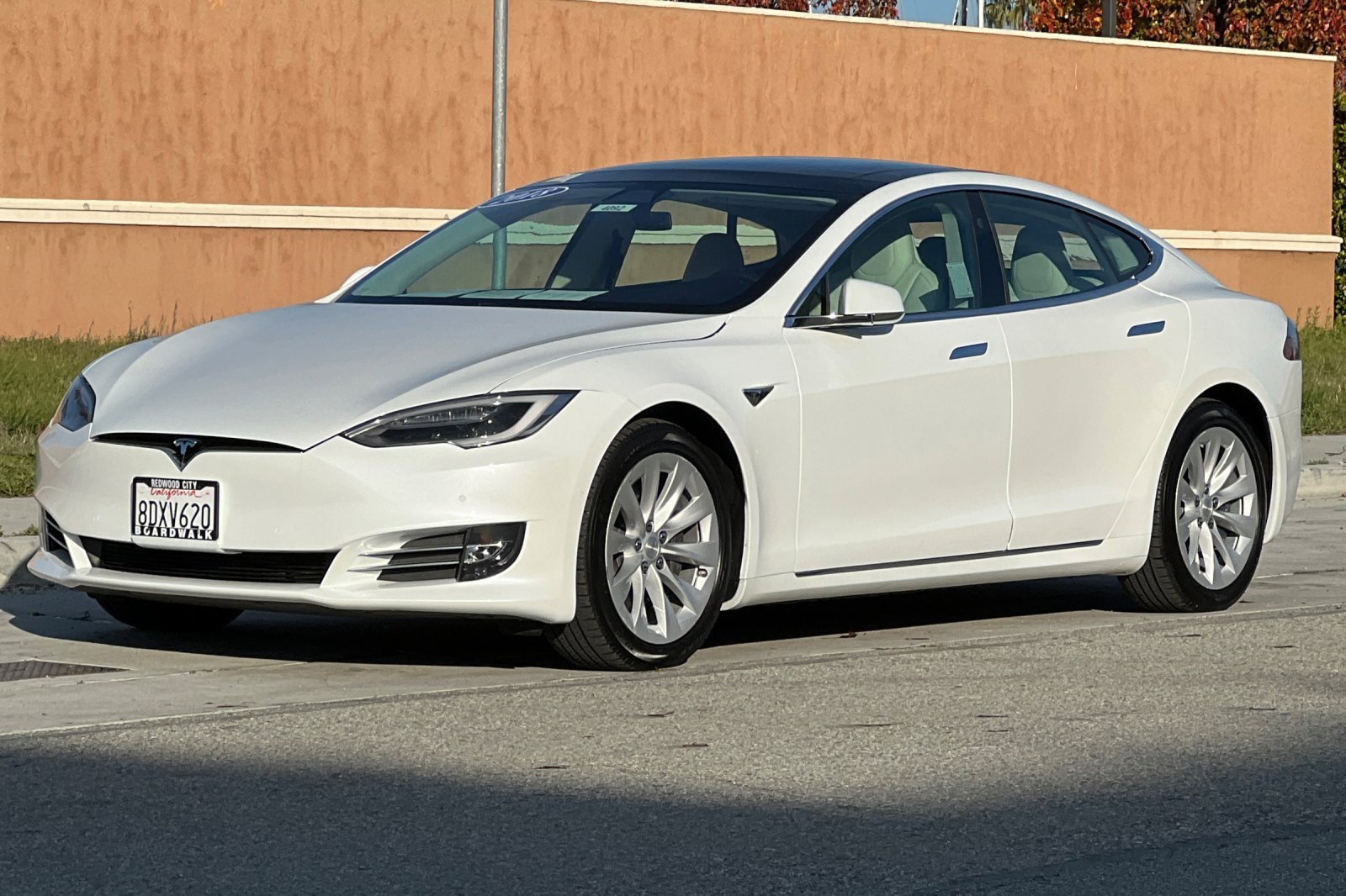 Used 2018 Tesla Model S 100D image 8