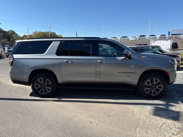 Used 2024 Chevrolet Suburban Z71 w/ Luxury Package image 6