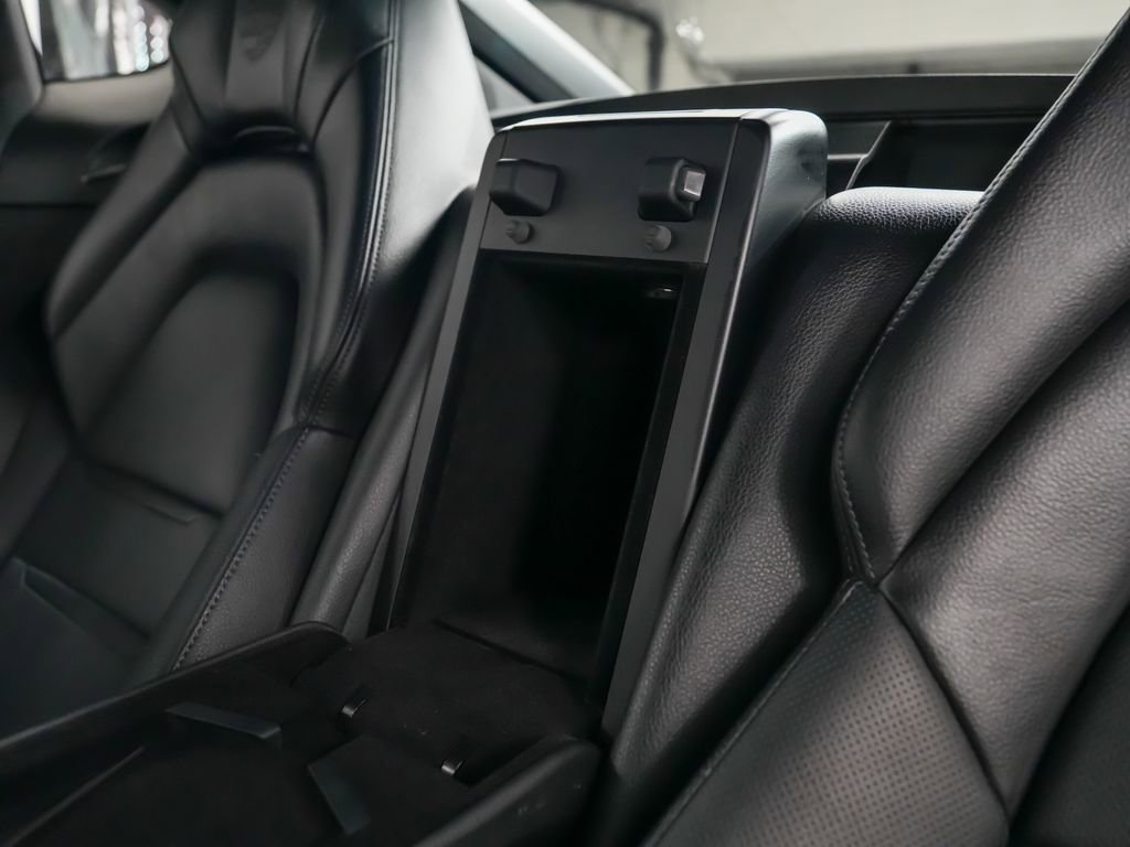 Certified 2022 Porsche Panamera 4 Executive image 20