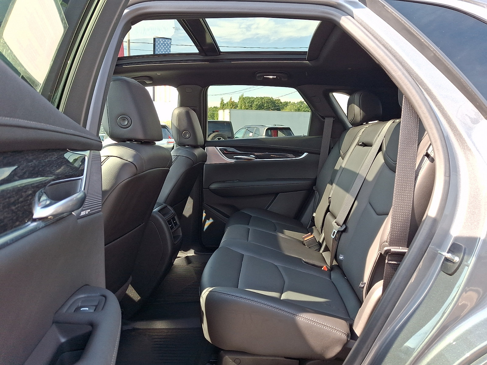 Used 2021 Cadillac XT5 Premium Luxury AWD/4WD image 11