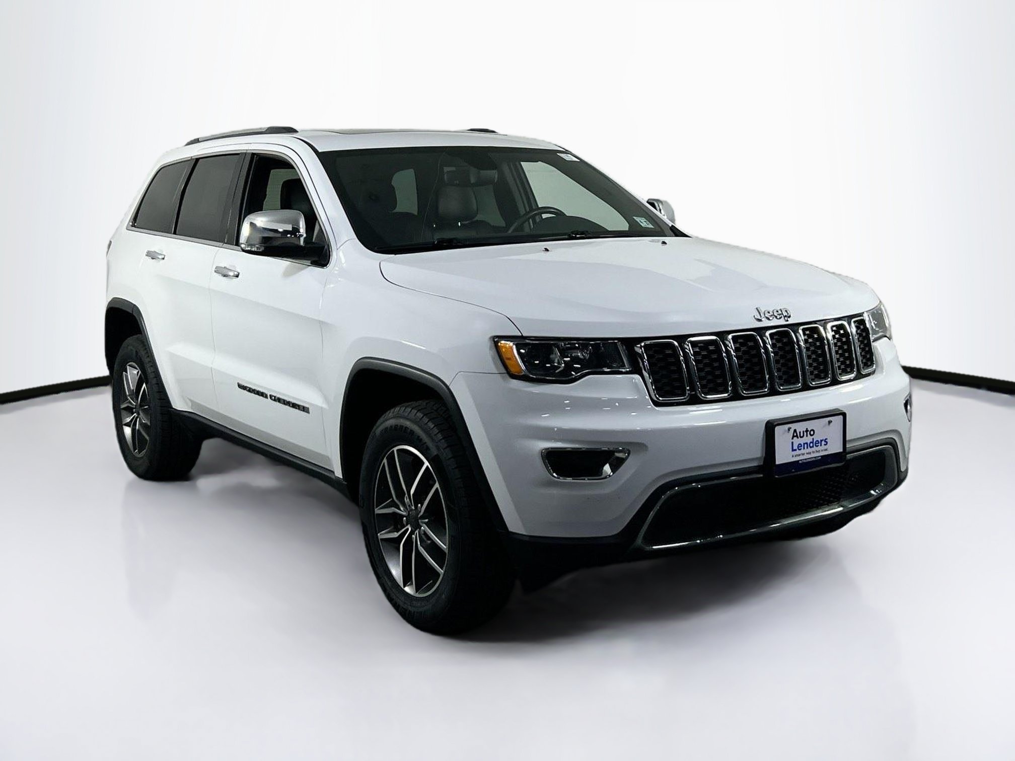 Used 2022 Jeep Grand Cherokee Limited AWD/4WD image 3