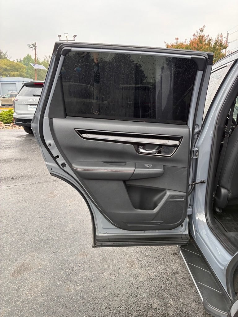 Used 2024 Honda CR-V Sport Touring image 44
