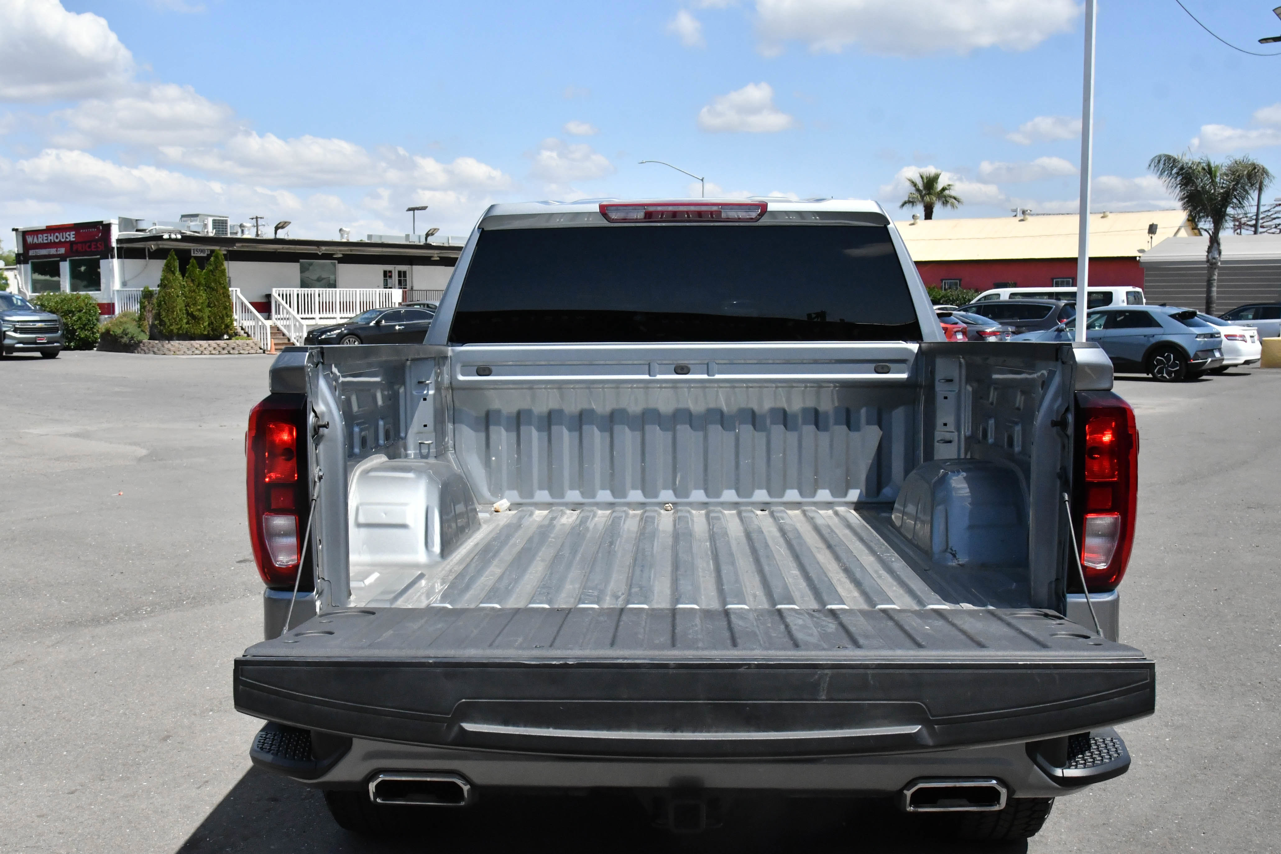 Used 2025 GMC Sierra 1500 Elevation w/ X31 Off-Road Package AWD/4WD image 43