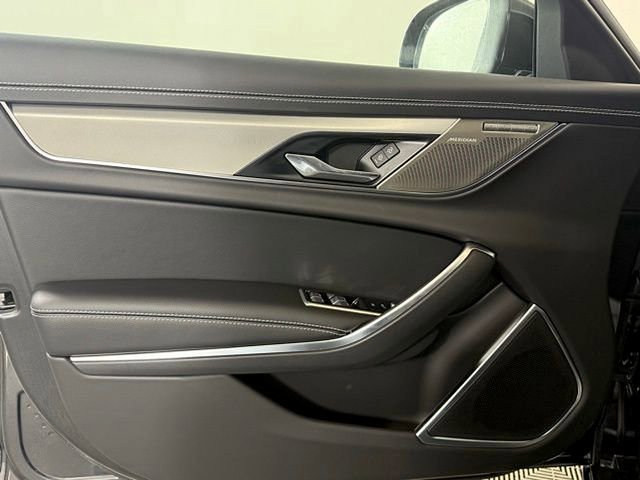 New 2024 Jaguar XF R-Dynamic SE image 25